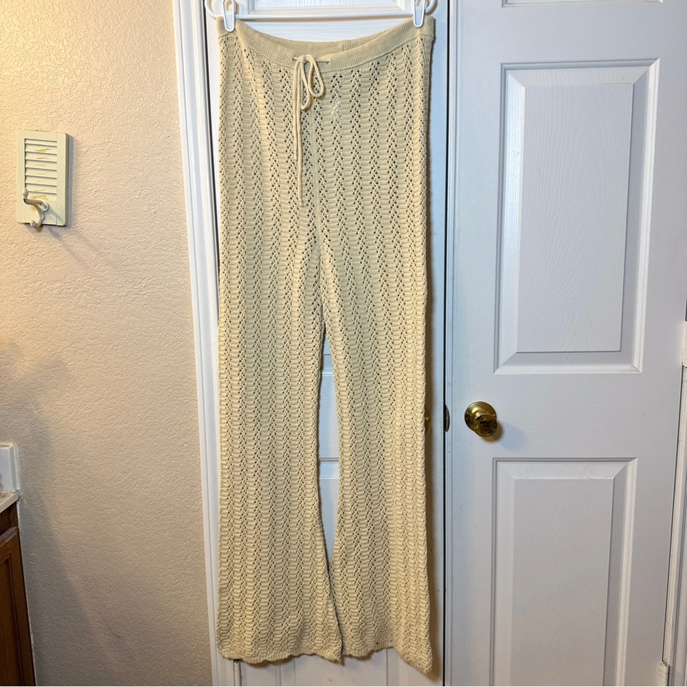 Cream Crochet‎ ASOS Boho Design Beach Flair Size 10 Wide Leg Pull On Pants EUC